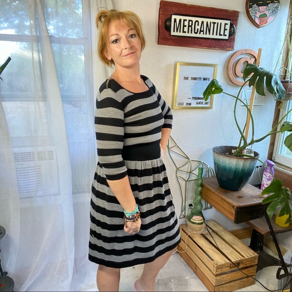 3.1 Phillip Lim Gray & Black Striped 100% Merino Wool Dress Size Small - Picture 3 of 16